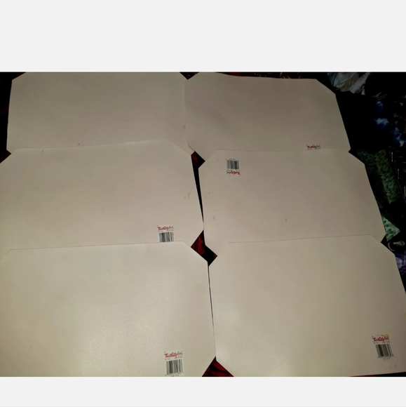 Vintage tc Christmas present placemats - Picture 2 of 6